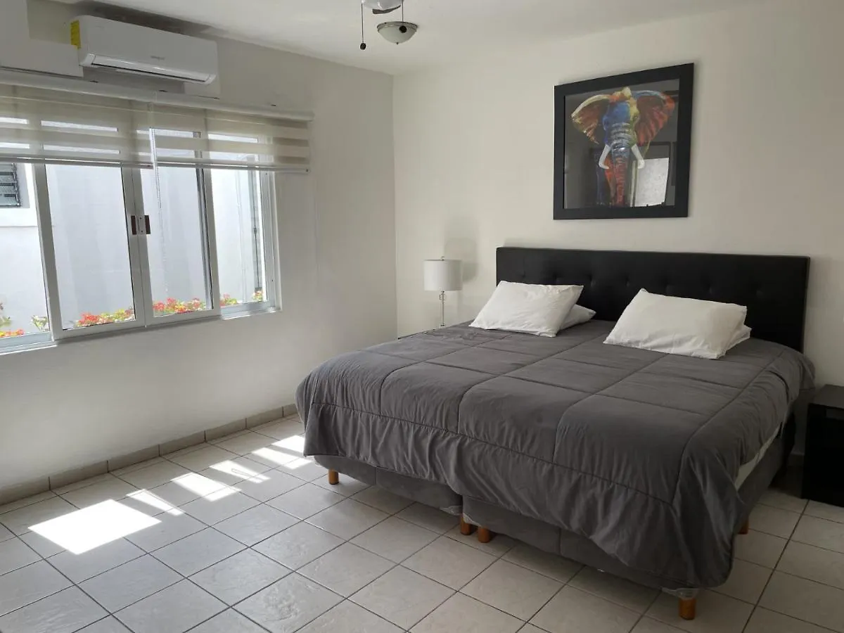 Casa Mel, Excelente Ubicacion, Seguridad Lägenhet Cozumel